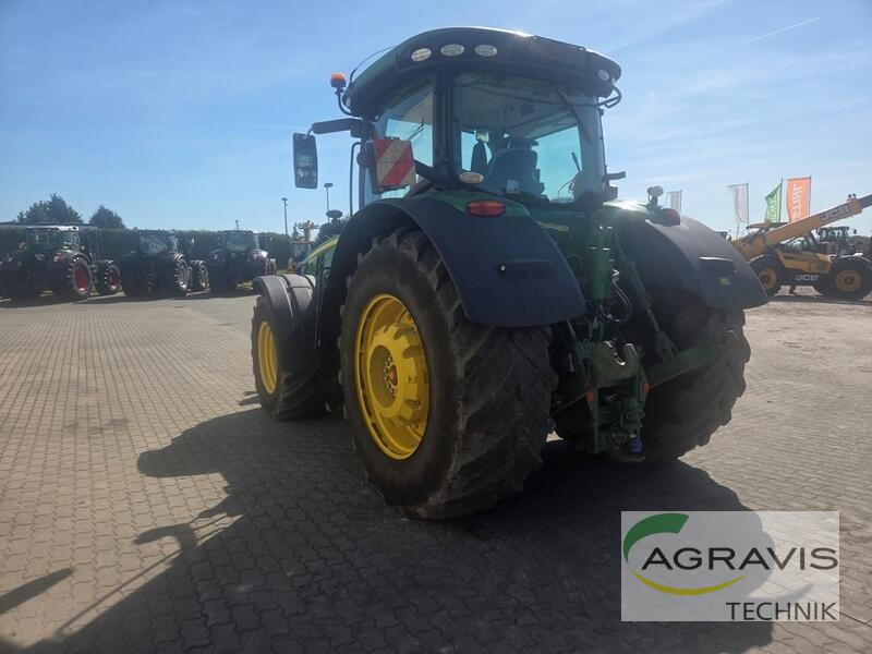 John Deere 8320R